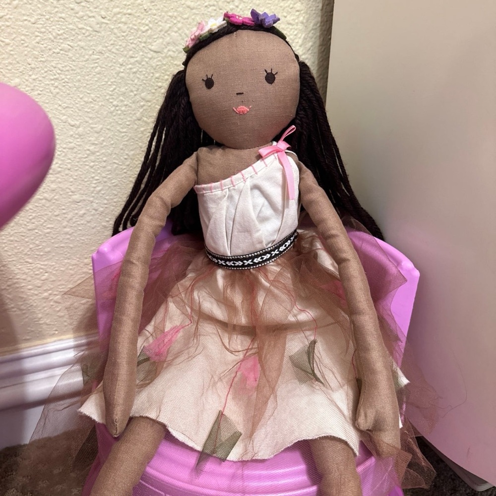 Pottery Barn Kids Island/Hawaiian Doll